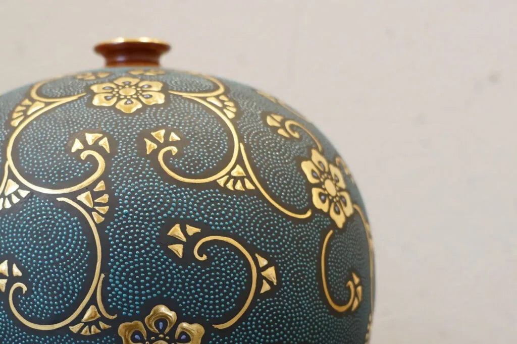 The spirals are drawn freehand.