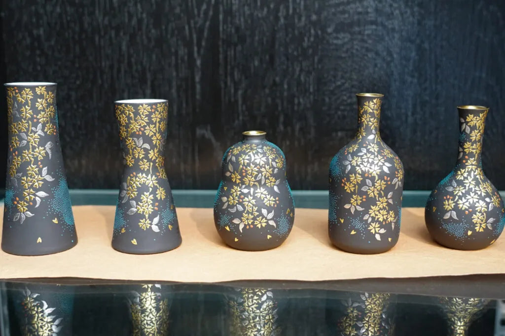 aochibu kutani wares