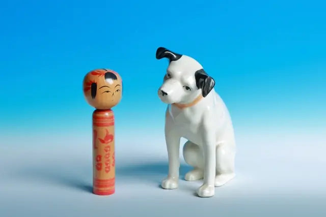 kokeshi doll & dog