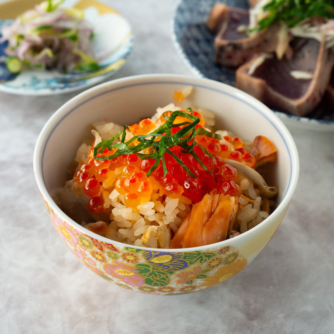 Salmon and roe rice bowl