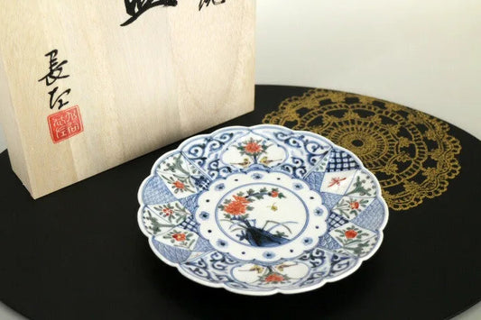  Flower Motifs Medium Plate