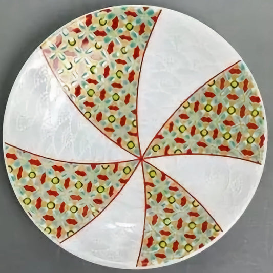 Seiko Kiln Kutani Iroe bean dish (small red pattern hand)