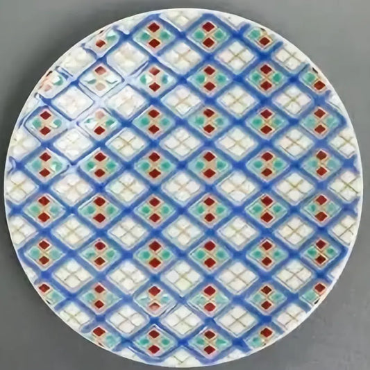 Seiko Kiln Kutani Iroe bean dish (water chestnut design)