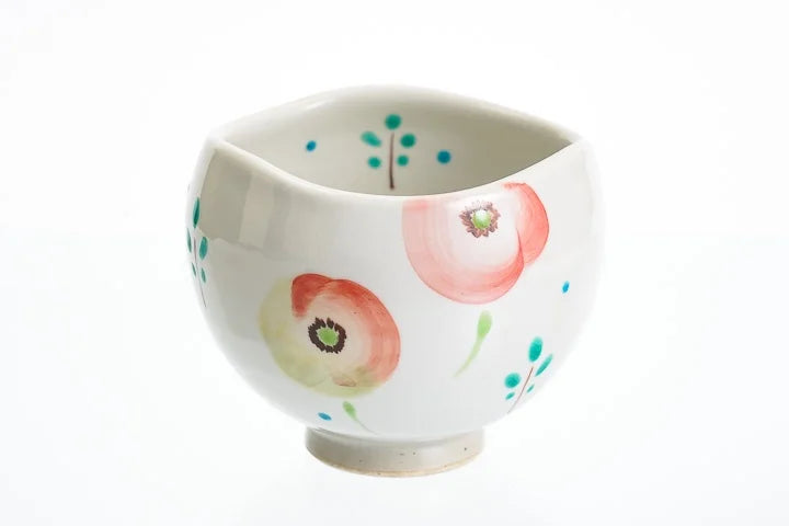 Kokuzou Kiln Poppy flower pattern Kutani Yunomi Japanese Teacup