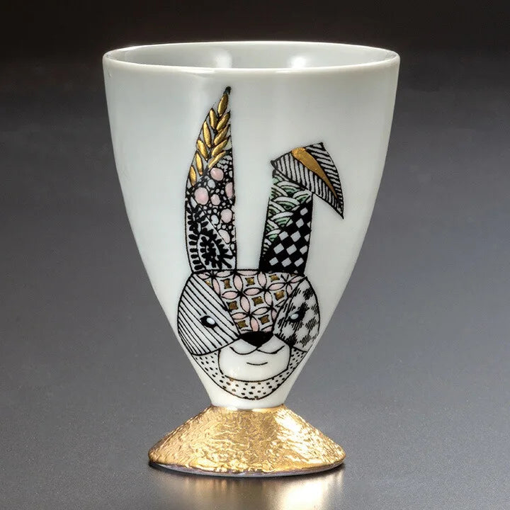 Kazuyoshi Kitamura Kutani Line drawing, colored and gold rabbit Sakazuki Sake Cup