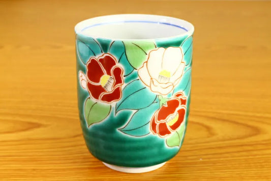 Seiko Kiln Kutani Camellia Yunomi Japanese Teacup