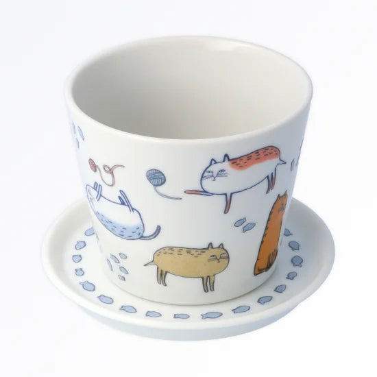 Harekutani Cat Cup and Saucers