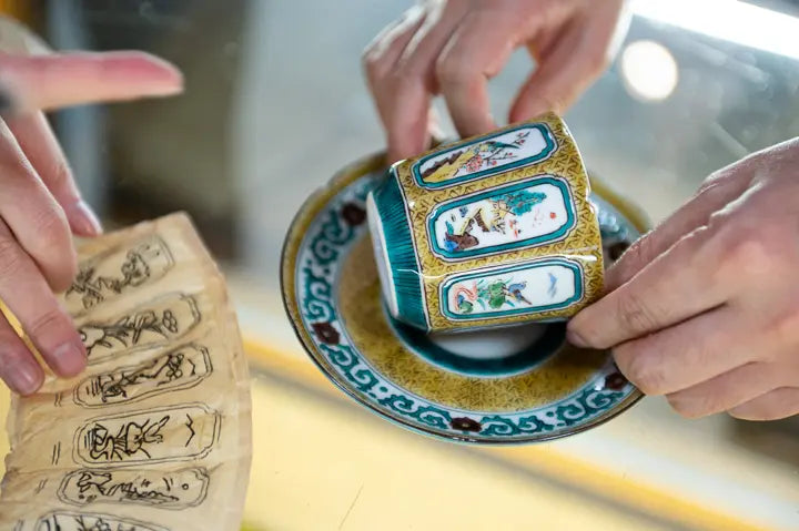 Tamekichi Mitsui, the inheritor of Ko-Kutani and Yoshidaya