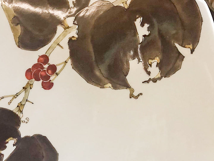 Kutani ware painted with motifs of plants and trees