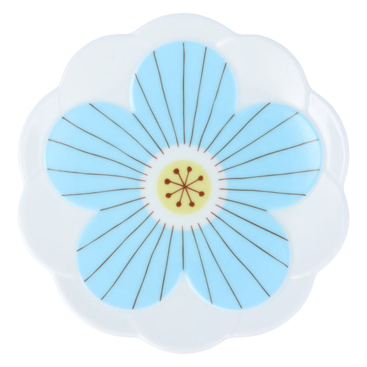 Blue colored flower medium plate