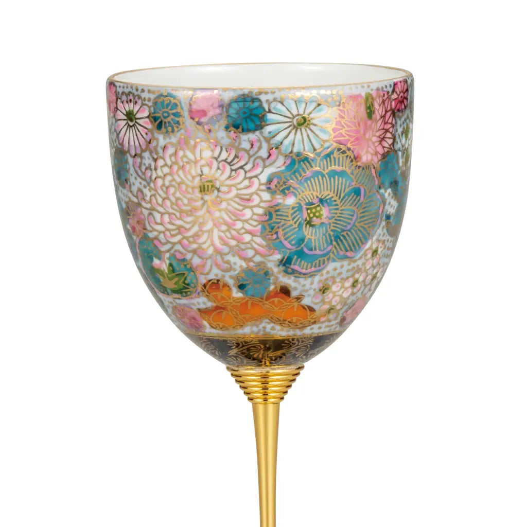 Kutani Hanazume Wine Glass