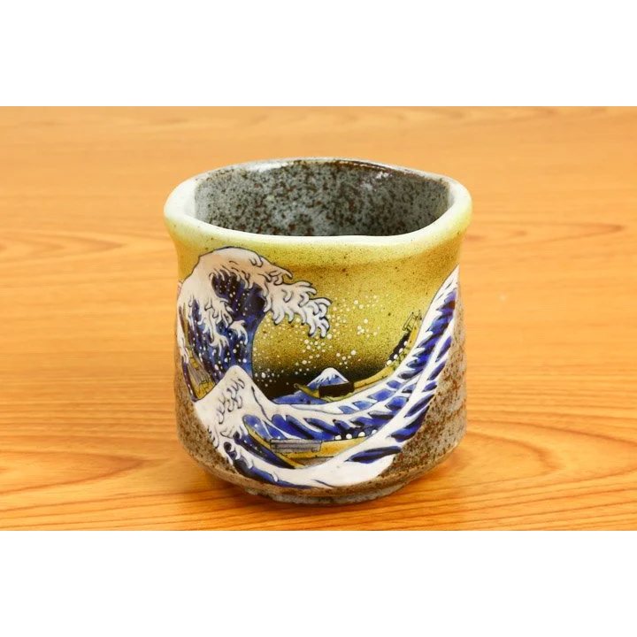 Kutani Hokusai Yunomi Japanese Teacup