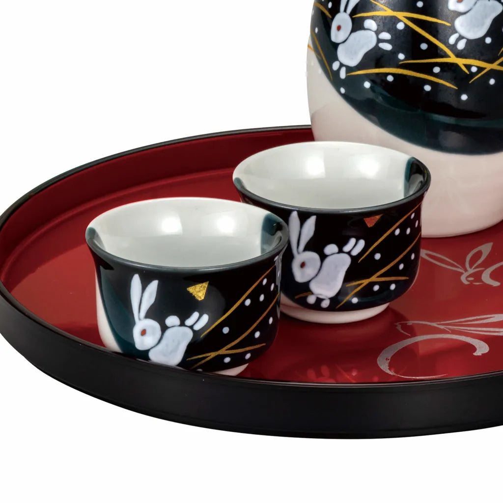 Kutani Jumping Rabbit Sake Set