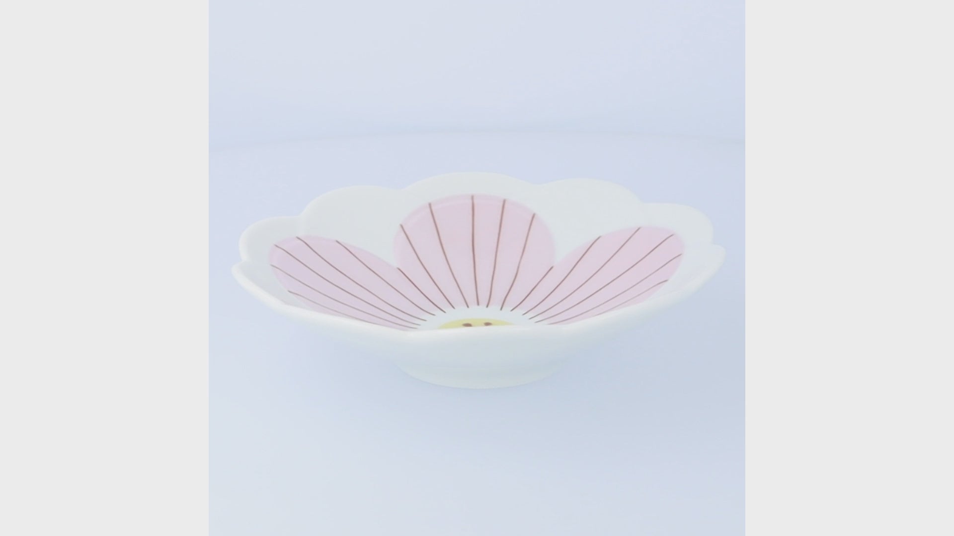 Harekutani Flower (pink) Bowl