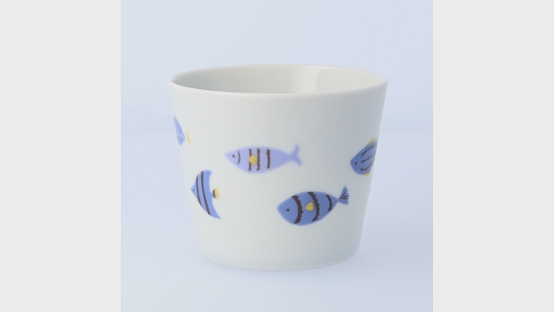 Harekutani Blue fish Free Cup
