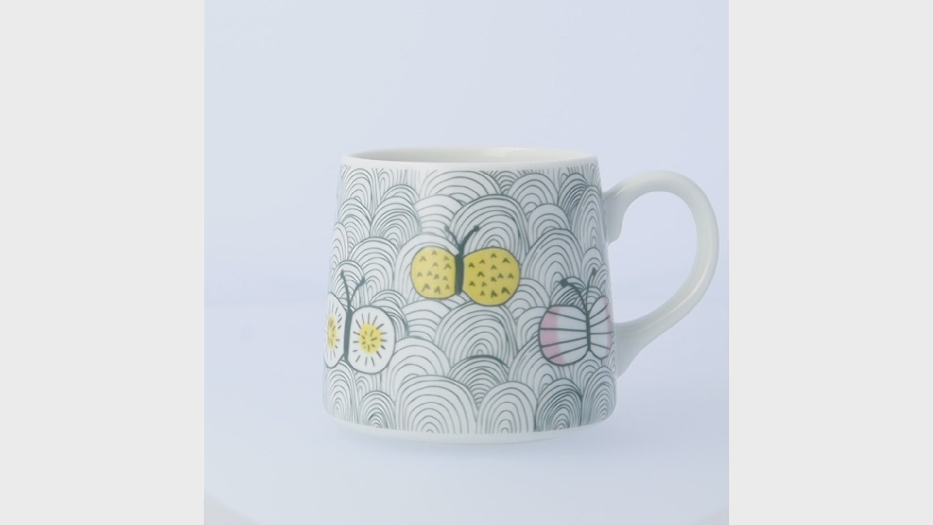 Harekutani Butterfly (pink) Mug