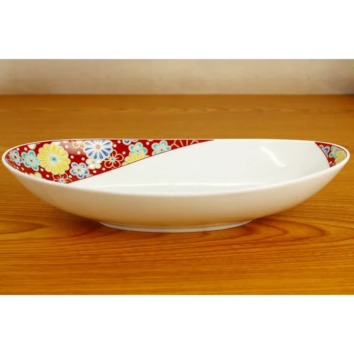 Seiko Kiln Kutani Plum and Chrysanthemum Bowl