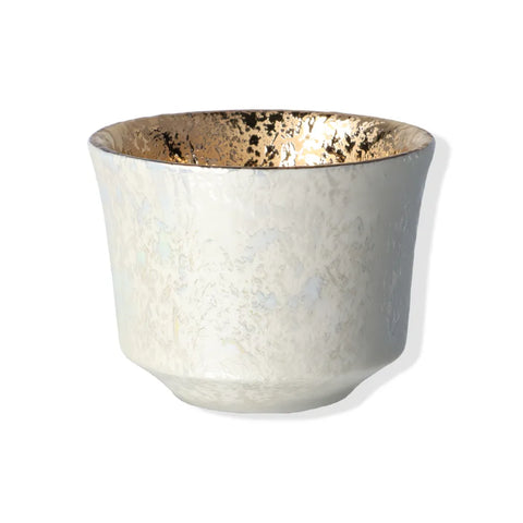 files/soukyu-kiln-kutani-gold-pattern-kinsai-sakazuki-sake-cup-718.webp